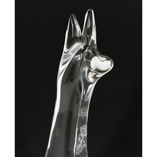 533 - A modern Daum clear glass model of a giraffe, height 32cm