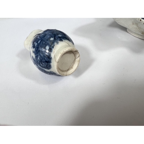 544 - A First Period Worcester blue & white vase and leaf dish, decorated in the 'Fisherman & Corm... 