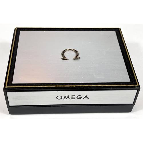 620A - An OMEGA watch box commemorating 1968 Mexico Olympics 