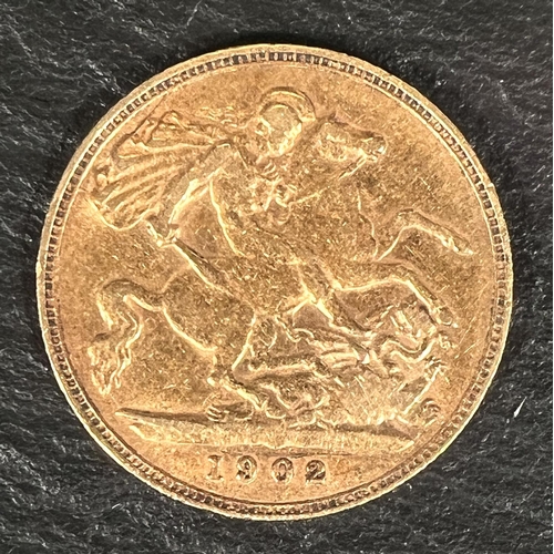 766 - GB:  EVII, a half sovereign 1902