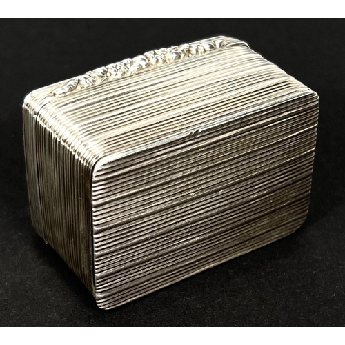 773 - A silver nutmeg grater, William IV, rectangular form with reeded decoration, Birmingham 1833, maker ... 