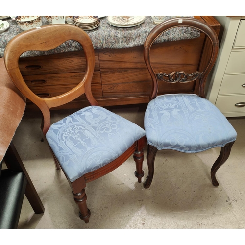 930A - A Victorian set of 3 balloon back dining chairs with blue drop in seats, plus 2 similar chairs; A pe... 