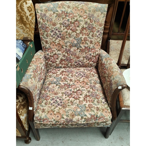 1012A - A Parker Knoll armchair