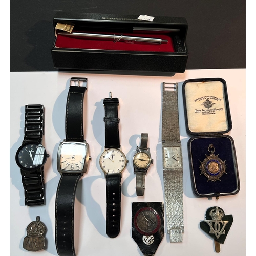 733A - A Bulova men's black wristwatch, a vintage Timex watch on mesh strap, 2 other other watches; a Shaef... 