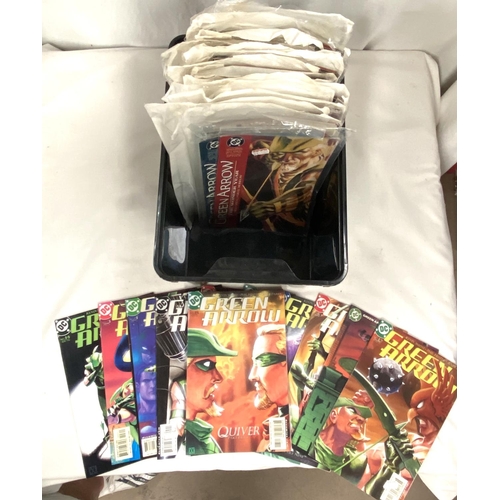 307 - 90+ issues of Green arrow Comics, featuring other heroes