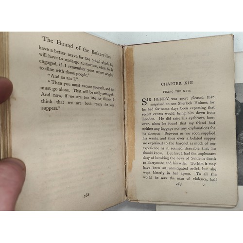 386 - SHERLOCK HOLMES: Sir Arthur Conan Doyle first edition 'The Hound of the Baskervilles' with you for y... 