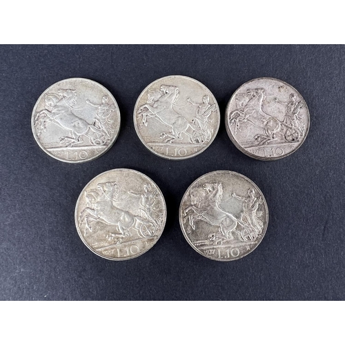 327 - WORLD COINAGE: Five Vittorio Emanuele III Italian silver 1927 R 10 Lira coins, with good lustre, som... 