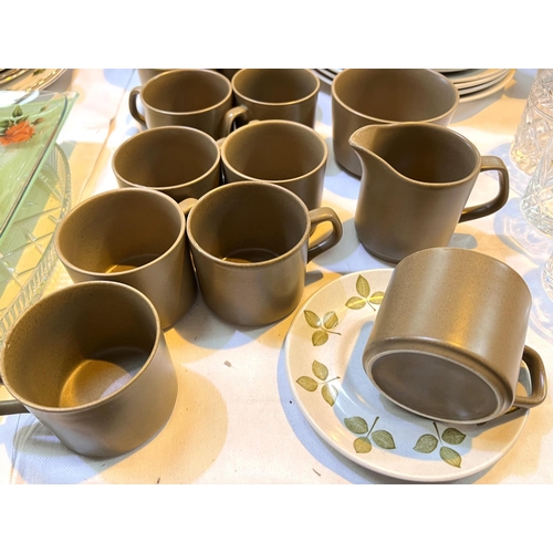 464 - A mid 20th Century Meakin coffee service and a Colclough Ivy pattern part tea service etc.