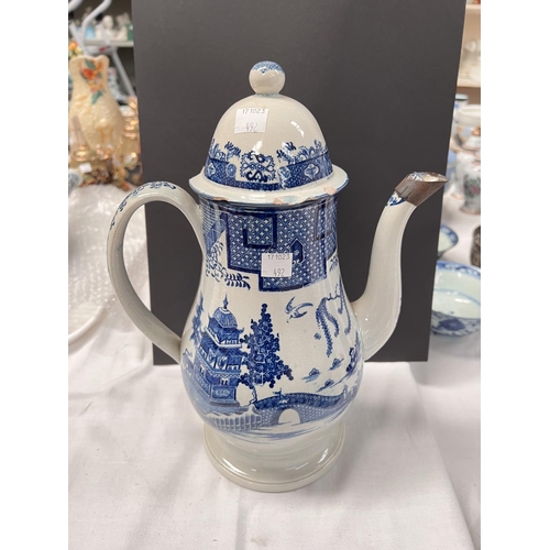 492 - A blue and white teapot