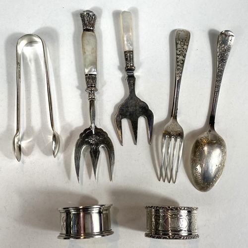 623 - A pair of hall marked silver Christening fork and spoon, Sheffield 1926, two hall marked silver napk... 