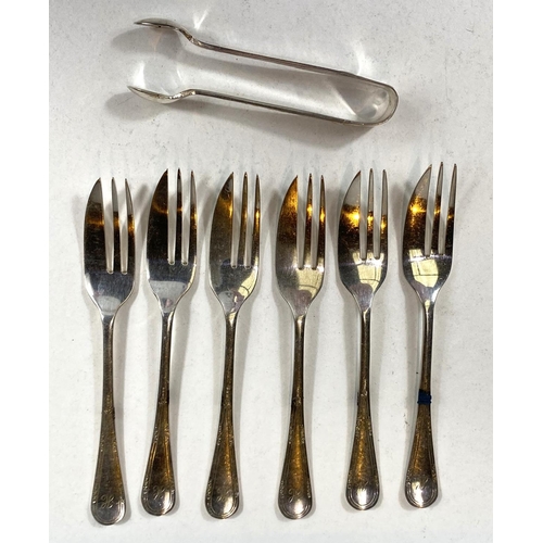 626 - A set of 6 silver cake forks monogrammed, Sheffield 1926 and a pair of EPNS sugar nips 3.5oz 