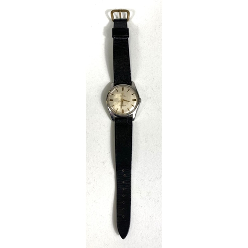 670A - A mid 20th century CYMA Navy Star gents wristwatch in stainless steel case with gilt baton marks on ... 