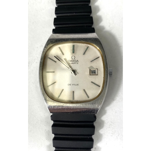 677 - A vintage OMEGA Deville quartz wristwatch squared dial on rubber strap