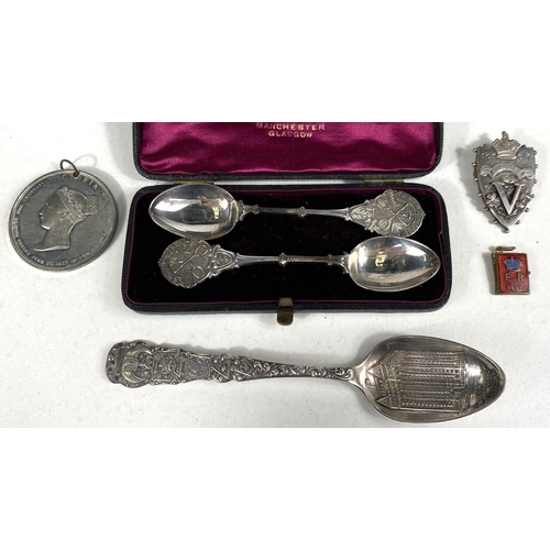 689 - MASONIC TEMPLE, CHICAGO, Sterling silver spoon, 2 badminton racquet spoons and QV Jubilee badge and ... 