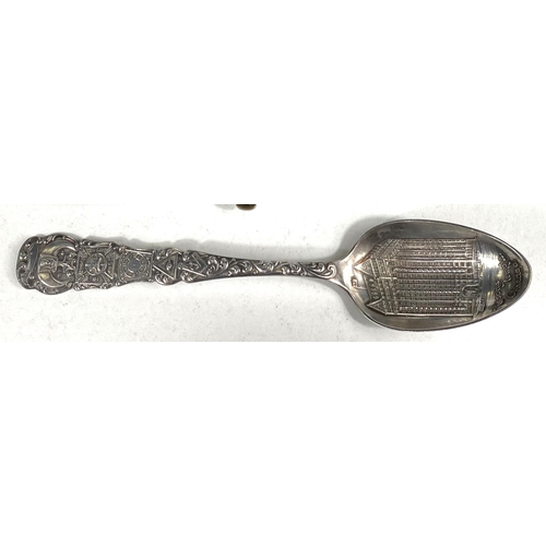 689 - MASONIC TEMPLE, CHICAGO, Sterling silver spoon, 2 badminton racquet spoons and QV Jubilee badge and ... 