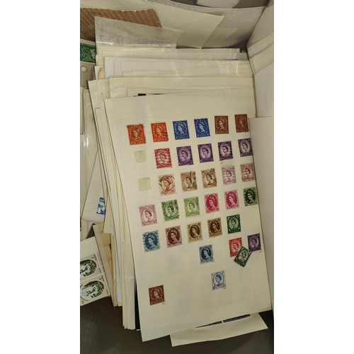 233 - GB: a large selection of QEII mint and used, other stamps mainly on sheets