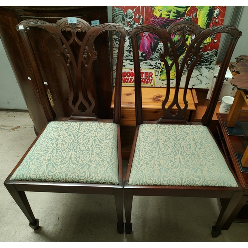 872 - A set of 6 reproduction Chippendale style mahogany dining chairs