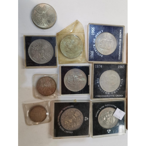 58 - A collection of GB and European coinage including commemorative and others; a selection of GB and wo... 