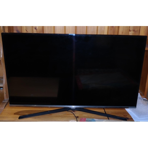 895 - A flat screen Samsung television, 41