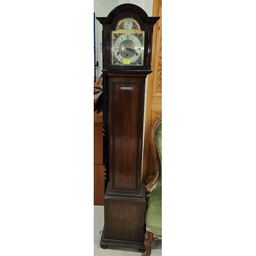 960 - A 1930's mahogany Georgian style grandmother clock with dial and chiming movement