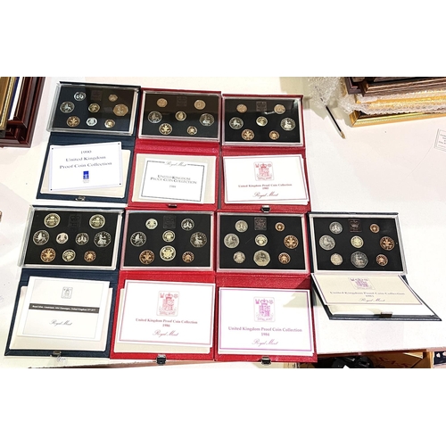 351 - GB: Proof coin sets: 1983-1986, 1988-1990 (7)