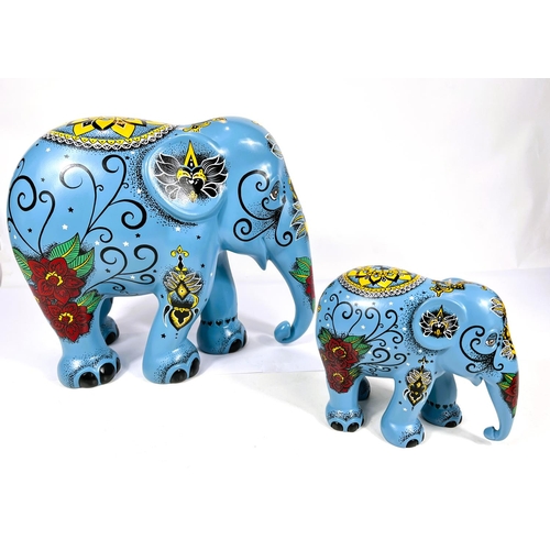 574B - Elephant Parade composition limited edition model:    Gardnerfante by Victor Hugo Marques for Florip... 