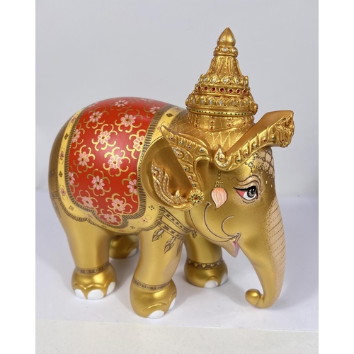 574G - Elephant Parade composition limited edition model:   Royal Elephant gold by Chakrit Chooch... 