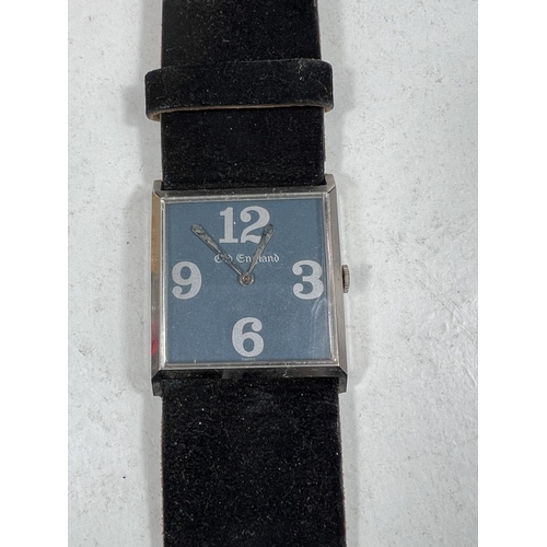 734 - A 1960's OLD ENGLAND POP watch, original box and velvet strap