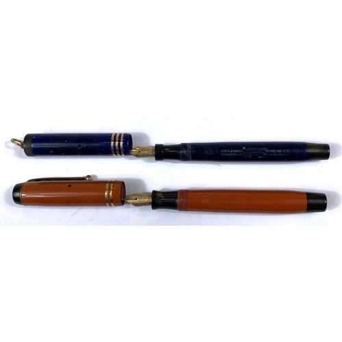 178 - A vintage Parker Duo Form fountain pen with blue marble finish and hoop and a similar Parker Duo For... 