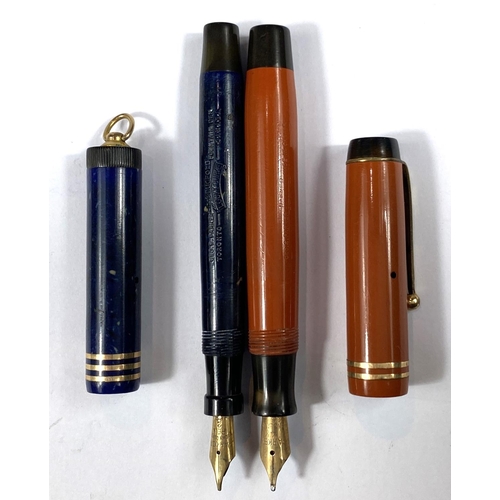 178 - A vintage Parker Duo Form fountain pen with blue marble finish and hoop and a similar Parker Duo For... 