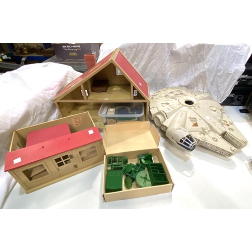 67 - A selection of Sylvanian Families items, horse and cart, phone booth etc; a collection of Sylvanian ... 