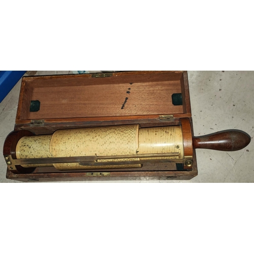 138 - A Fullers spiral cylindrical slide rule/calculator; a geometry set