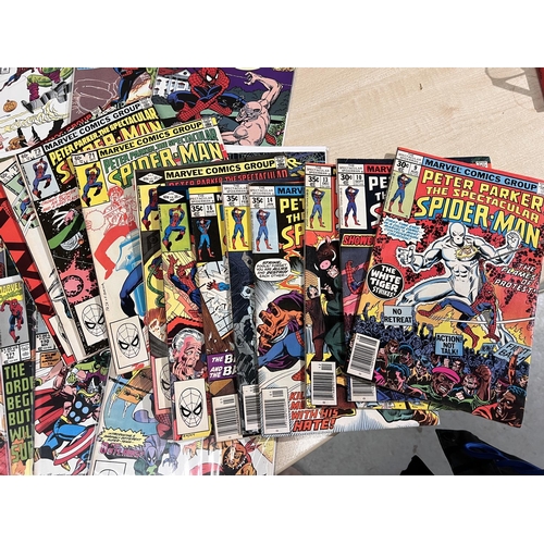 395A - Marvel Comics: A collection of Peter Parker Spectacular Spider-man, 9,10,13-16, 67,68,71,73,77,79 an... 