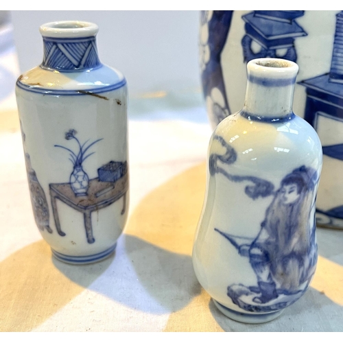 518 - A Chinese blue and white ginger jar, two blue and white scent bottles and a blue and white vase