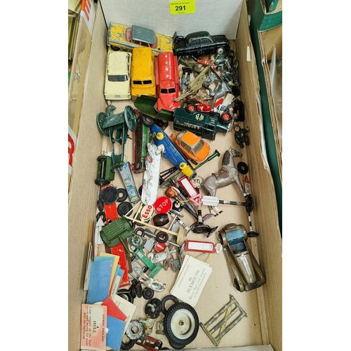 291 - Diecast vehicles: a collection of vintage lead figures, vintage Matchbox Lesney vehicles etc