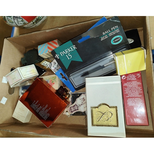 82 - A collection of Nina Ricci and other vintage perfume samples etc and other collectables