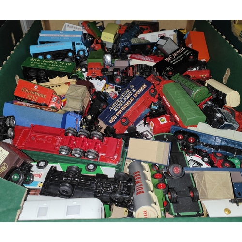 336 - A large collection of diecast cars, vans, trucks etc