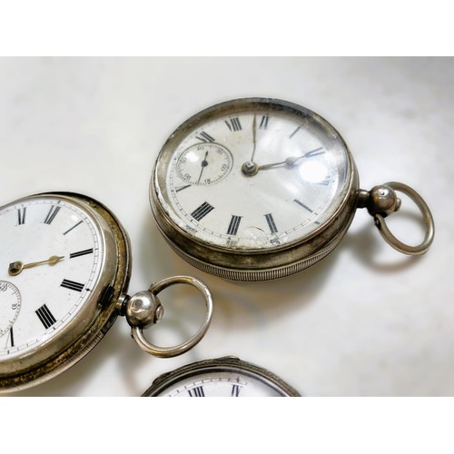 613 - A silver cased hunter pocket watch (a.f.), another pocket watch and a lady's continental fob watch