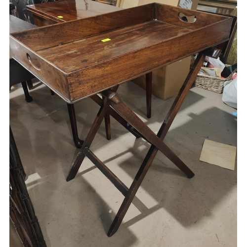 927 - A Georgian mahogany butler's tray on folding stand, width 75cm