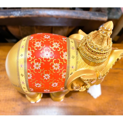 599B - Elephant Parade composition limited edition model: Royal Elephant gold by Chakrit Choochalerm Bangko... 