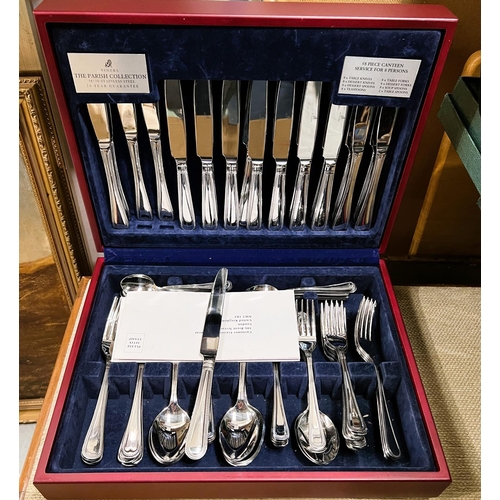 726A - A Viners Parish cased canteen of cutlery