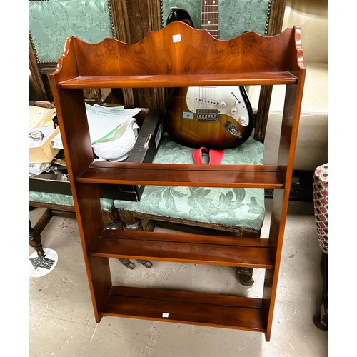 938A - A reproduction 4 height wall shelf unit in yew wood