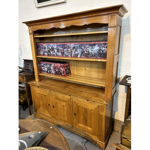 948 - A large light wood satin finish traditional style farm kitchen style dresser with three hight shelve... 