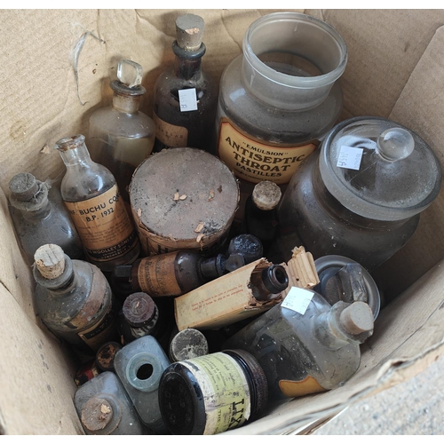 145A - A collection of 19th century medicine and other collectors' bottles