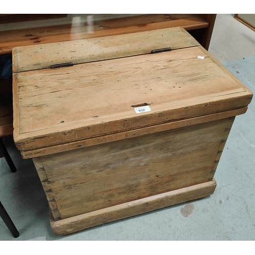 932 - A small stripped pine bedding box ; a 19th century oak bedding box