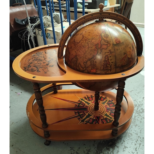 967 - A reproduction 16th century globe/drinks trolley