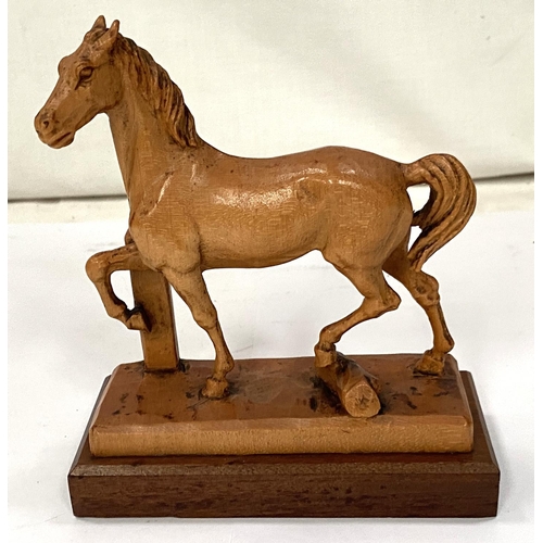 160 - A carved horse possibly by Faust, Wharton & Lang, length 12cm on plinth