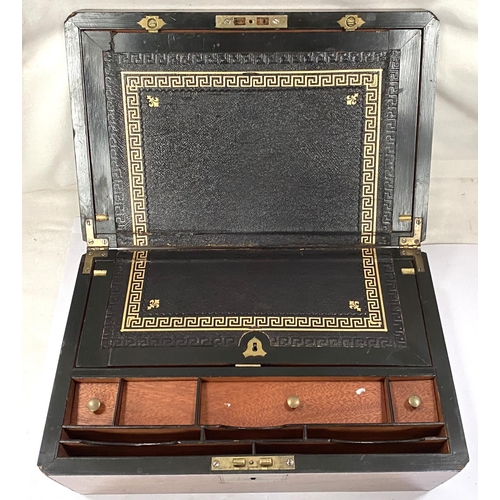 174 - A Victorian walnut writing box, fitted interior, 40cm