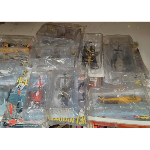 346 - A large collection of diecast scale models of helicopters in packaging and blister packs, Ameri.com ... 