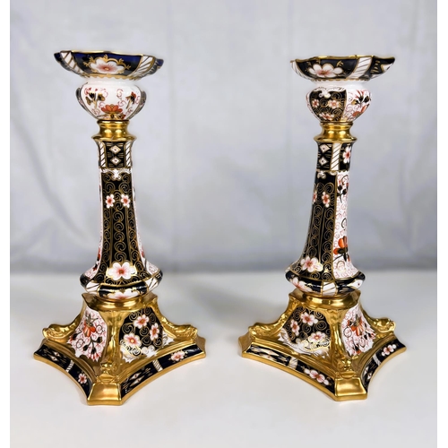 464 - A pair of Royal Crown Derby Japan patterned candlesticks (1 a.f.)